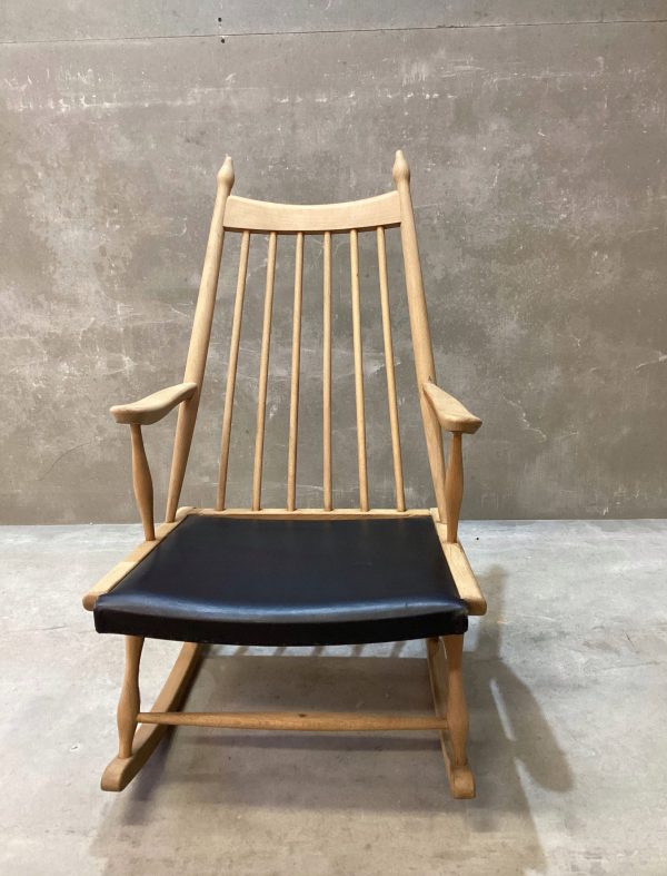 Mecedora Guilleumas Mid Century Moderm - Imagen 4