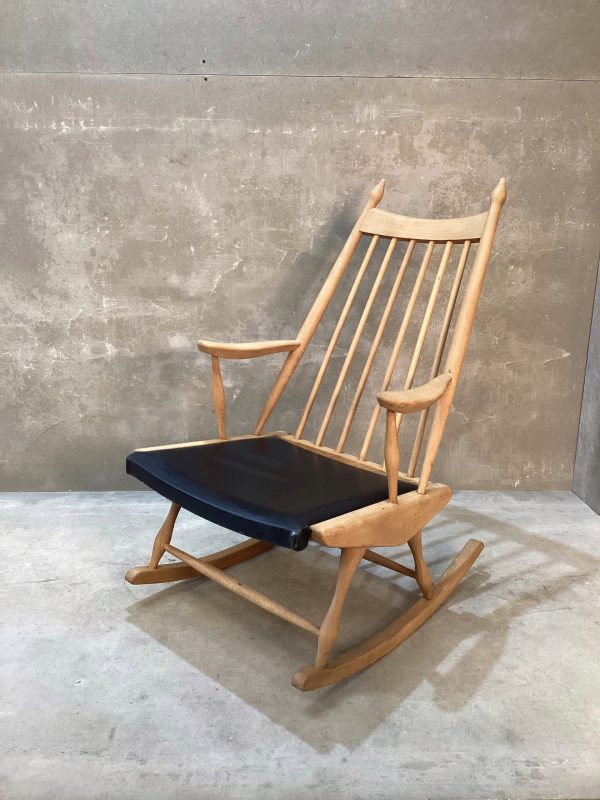 Mecedora Guilleumas Mid Century Moderm - Imagen 3