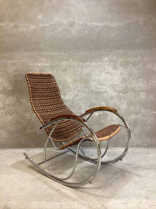 Vintage Rocking chair 1960