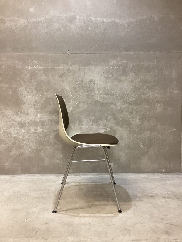 Silla Wilkhahn de fibra y metal cromado de los años 70 - Imagen 2